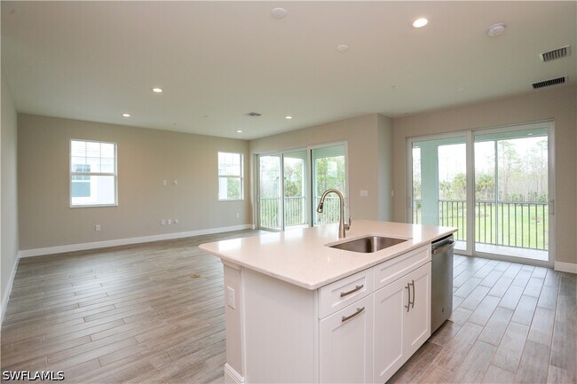 Building Photo - 2626 Seychelles Cir