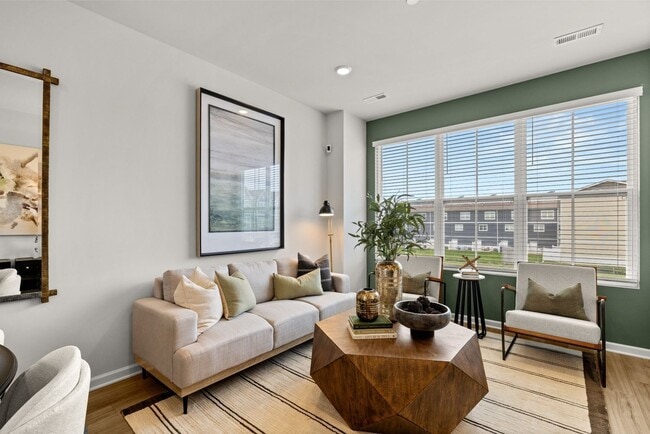 Building Photo - 1206 Harper Lndg