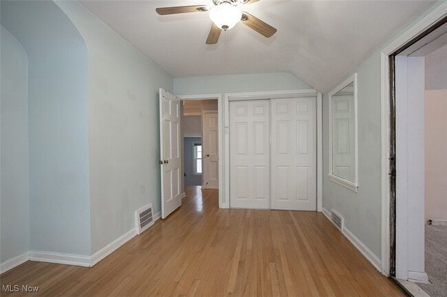 Building Photo - 1718 Maywood Rd