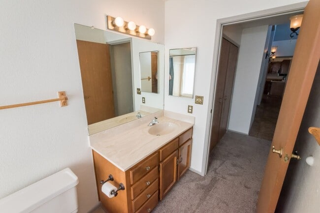 Building Photo - Beautifully Updated 2BR/2BA Home – Near Fort Huachuca