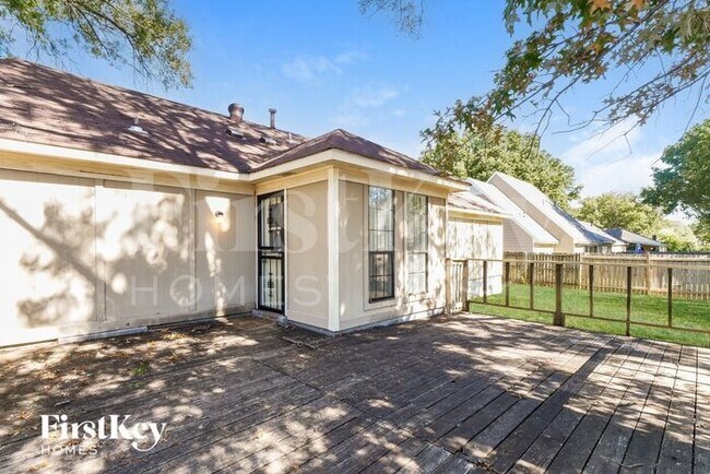 Building Photo - 6705 Boylston Dr