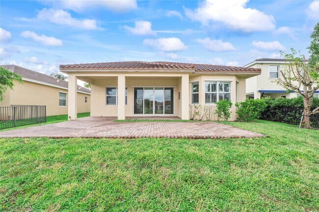 Building Photo - 2888 Bellarosa Circle