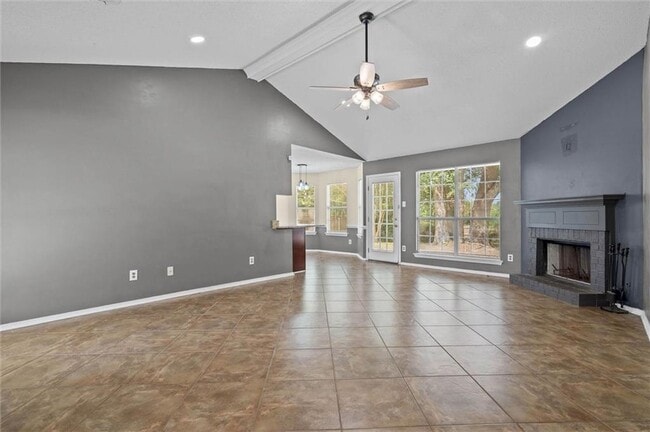 Building Photo - 1469 Homestead Dr S