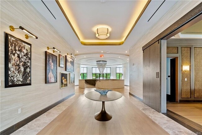 Building Photo - 120 Old Post Rd