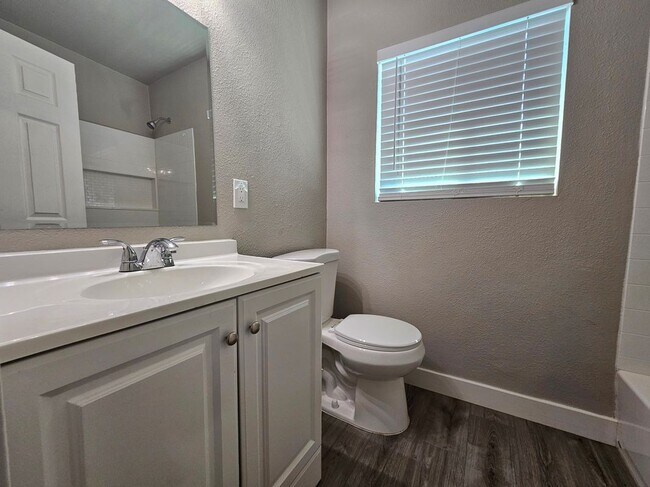 Building Photo - 24185 Sunnymead Boulevard