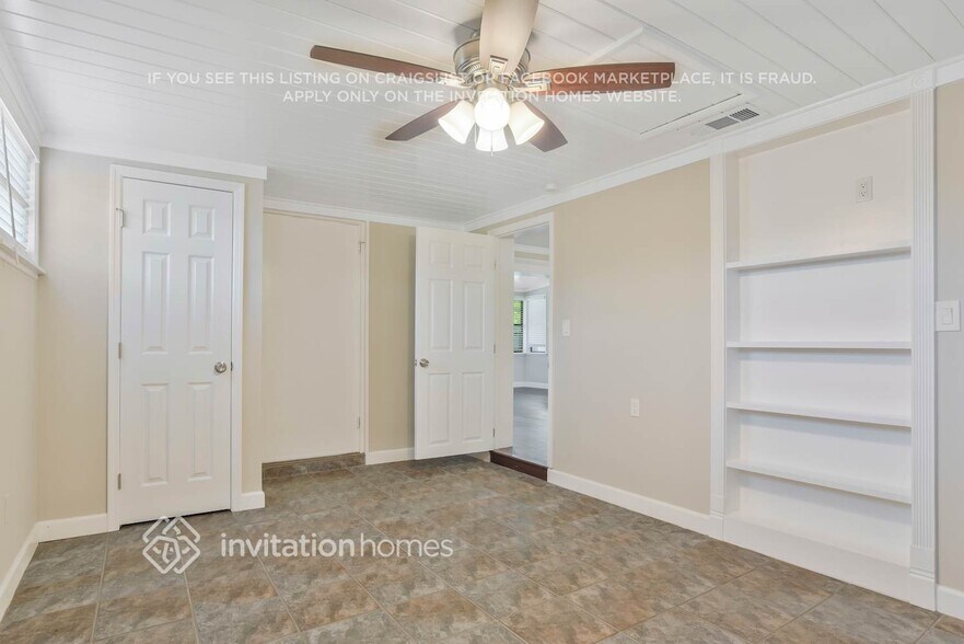 Building Photo - 5414 Chenault Ave