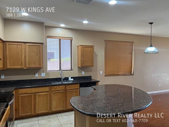 Building Photo - 7129 W Kings Ave