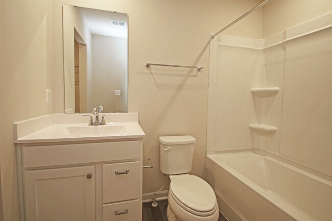 Building Photo - 2878 Orchard Ln