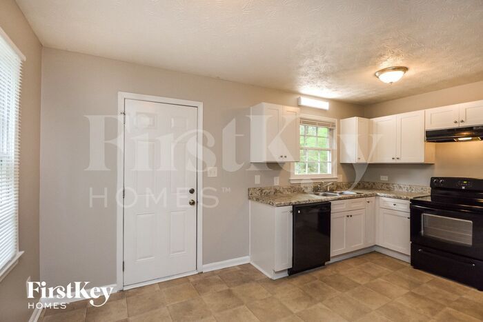 Building Photo - 2826 Bay Leaf Dr SE