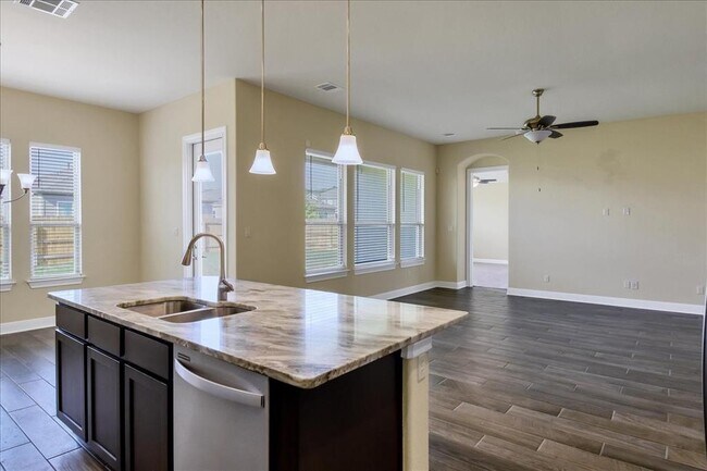 Building Photo - 3750 E Palm Valley Blvd
