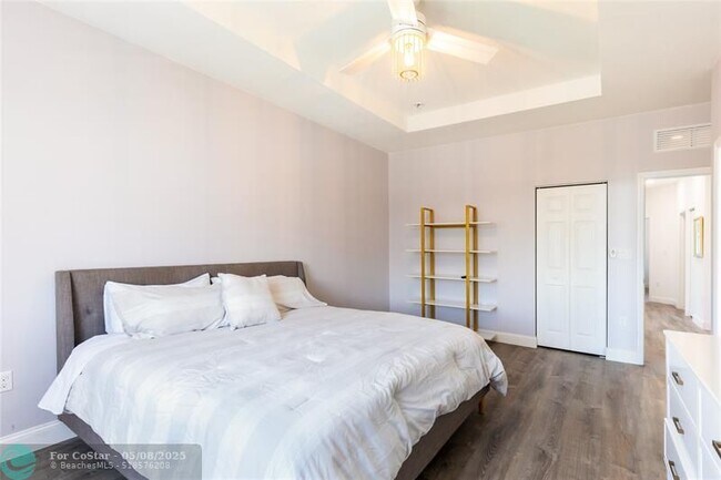 Building Photo - 4637 Caspian Way