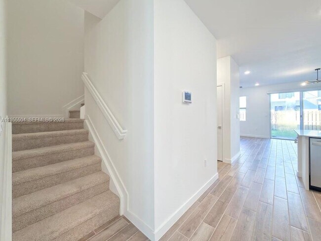 Building Photo - 0 NE 13th St