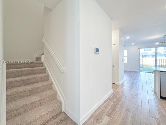 Building Photo - 184 NE 13th St