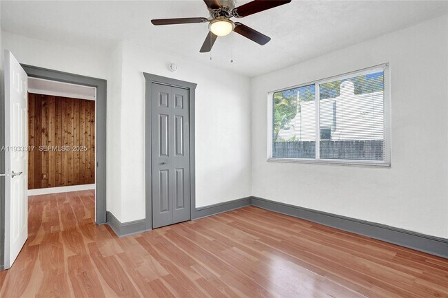 Building Photo - 249 SW 4th St