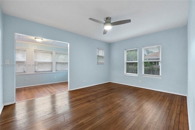 Building Photo - 608 El Vedado