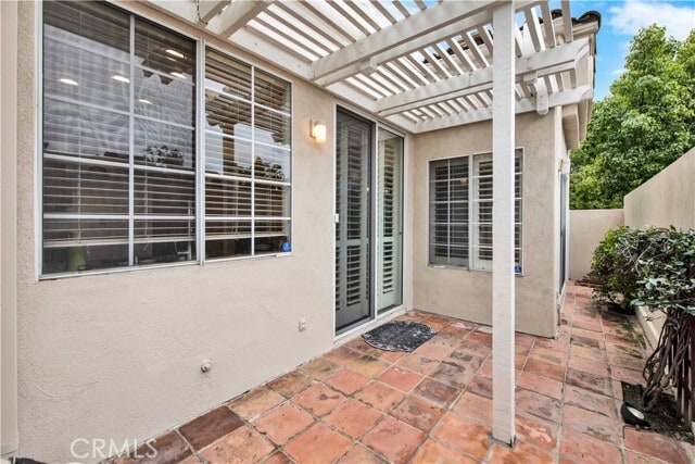 Building Photo - 58 Almador