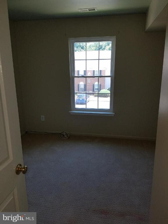 Building Photo - 9377 Scarlet Oak Dr
