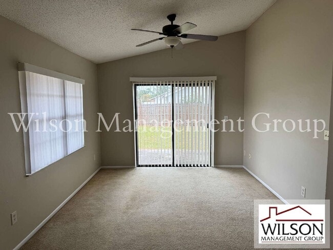 Building Photo - 701 Kings Cove Ct