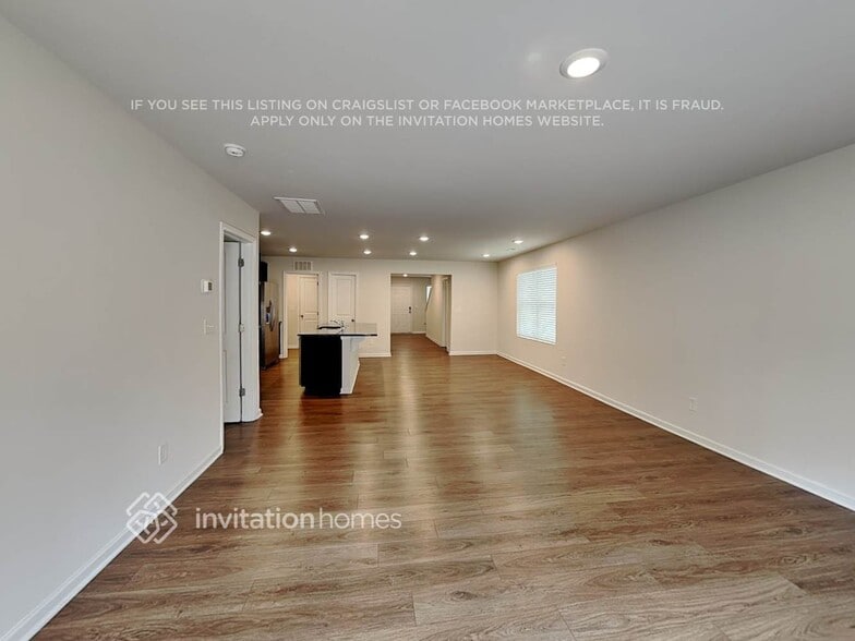 Building Photo - 5113 Spring Breeze Blvd