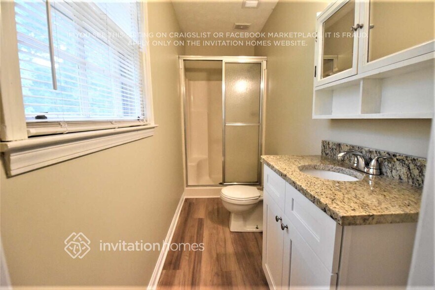 Building Photo - 3049 Tiller Trail SW