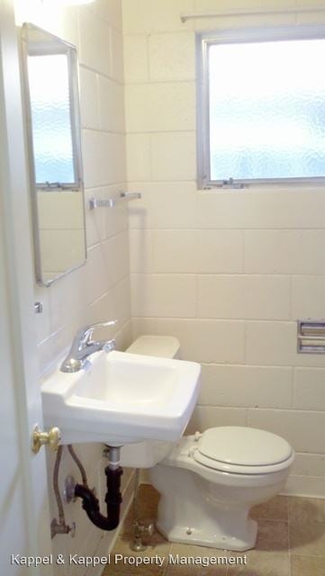 Building Photo - 808 D St