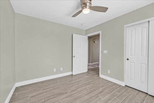 Building Photo - 1464 Amitola Ave