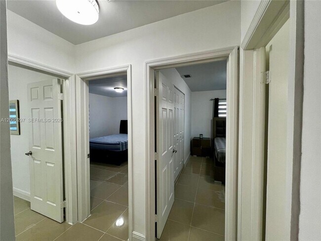 Building Photo - 1715 NW 180th Terrace