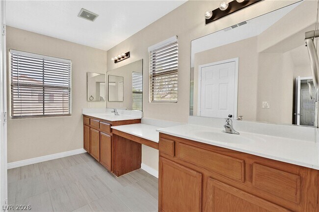 Building Photo - 6355 Urban Creek Ct