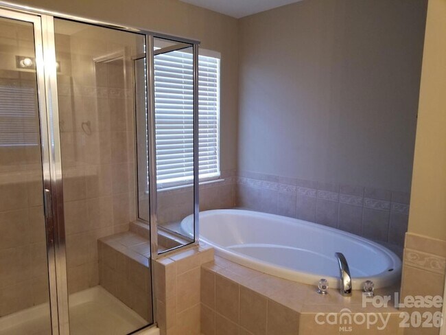 Building Photo - 20528 Harbor View Dr