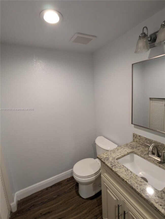 Building Photo - 5825 Swordfish Ct