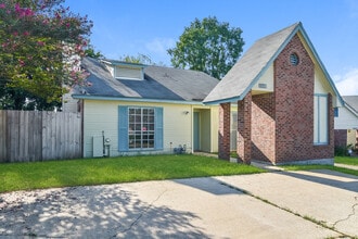 Building Photo - 6001 Neill Dr