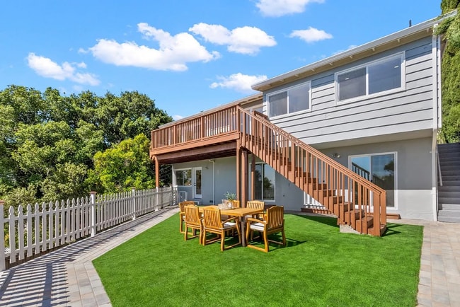 Building Photo - "Remodeled - Charming 3-Bed Sanctuary with...