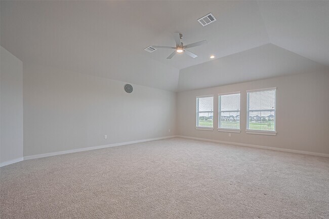 Building Photo - 1656 Daylight Lk Dr