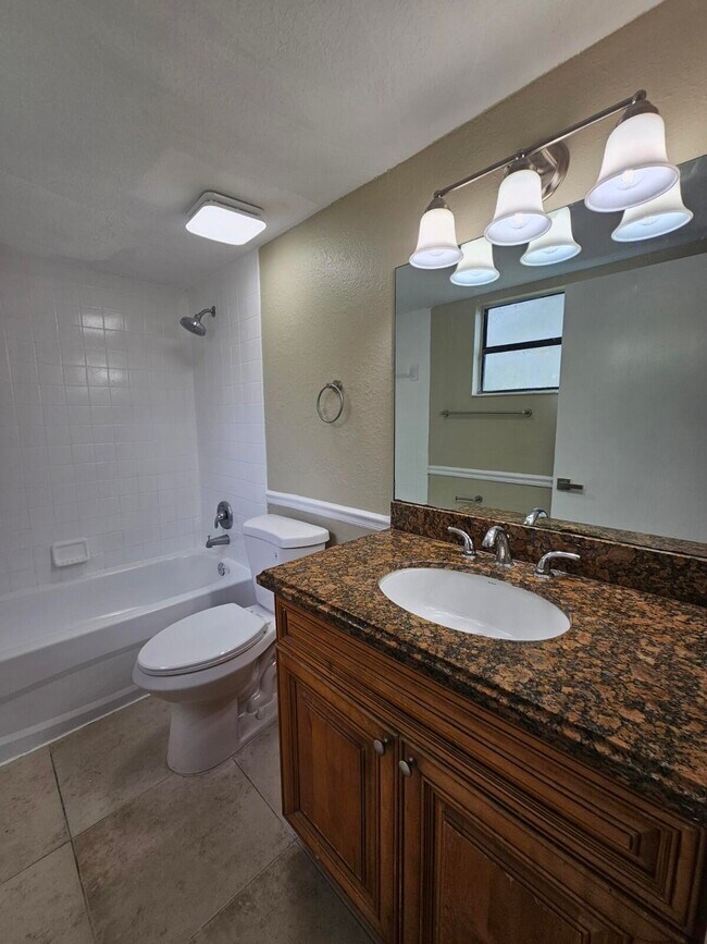 Building Photo - 1541 Windorah Way