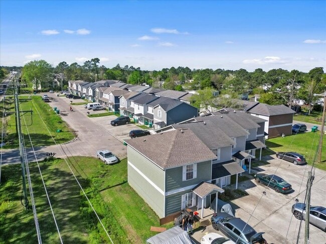 Building Photo - 14859 Angela Dr