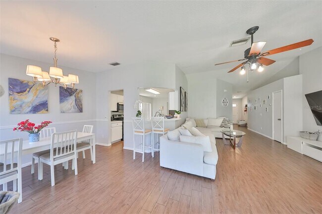 Building Photo - 1204 Sawdust Ct