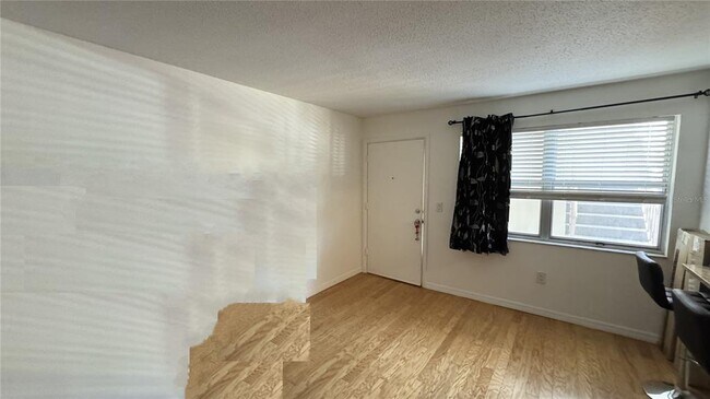 Building Photo - 4480 Ironwood Cir