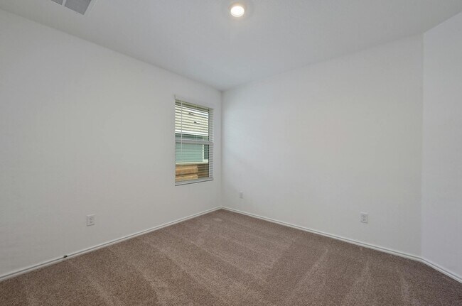 Building Photo - 1564 Marley