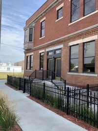 Building Photo - 909 N 17th St