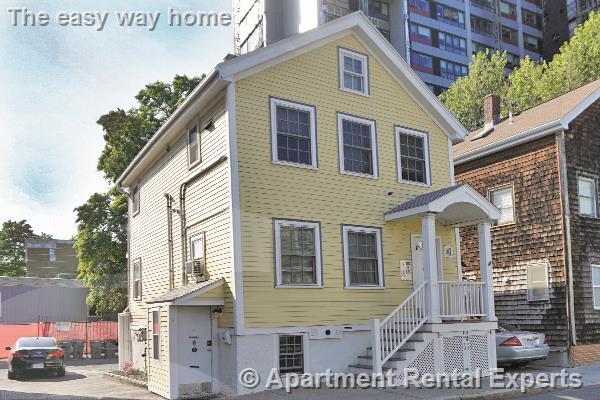 Building Photo - 23 Lambert St