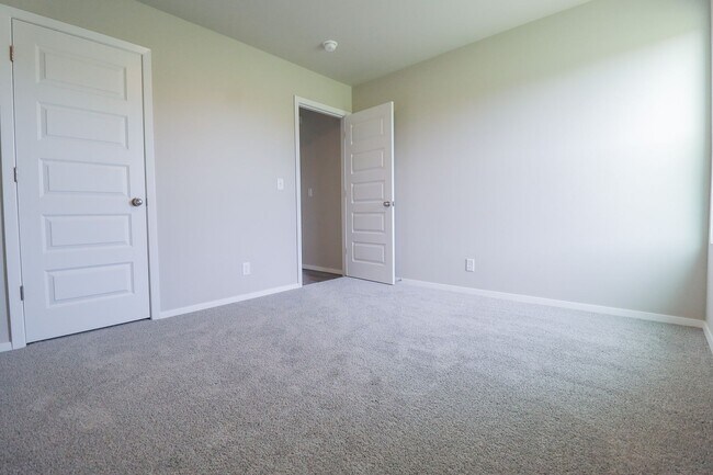 Building Photo - 16429 S 85th E Ave