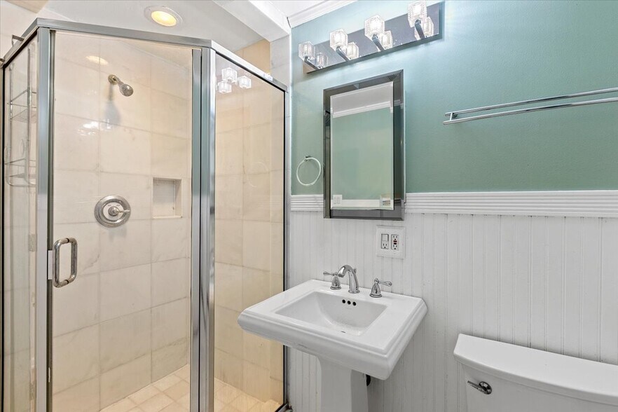 Bathroom 2 - 7236 N Olcott Ave