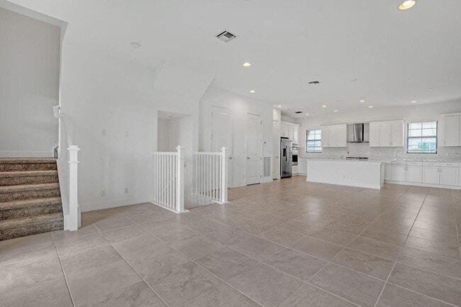 Building Photo - 12643 Machiavelli Way