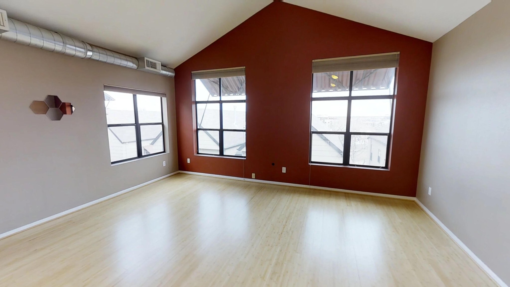 Building Photo - 3038 Umatilla St