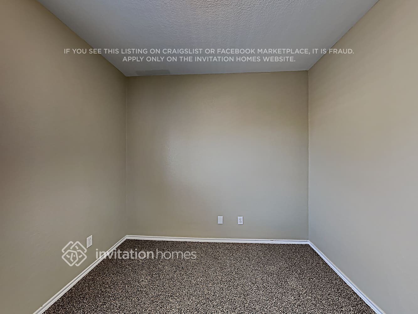 Building Photo - 2222 Whitney Dr