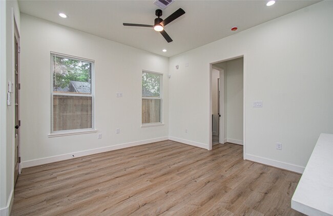 Building Photo - 4603 Edison St