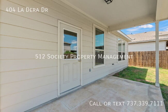 Building Photo - 404 La Dera Dr