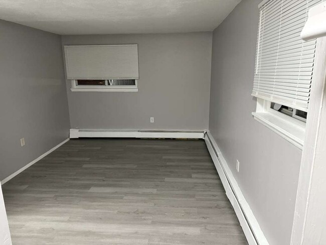 Building Photo - 13540 Superior Ave