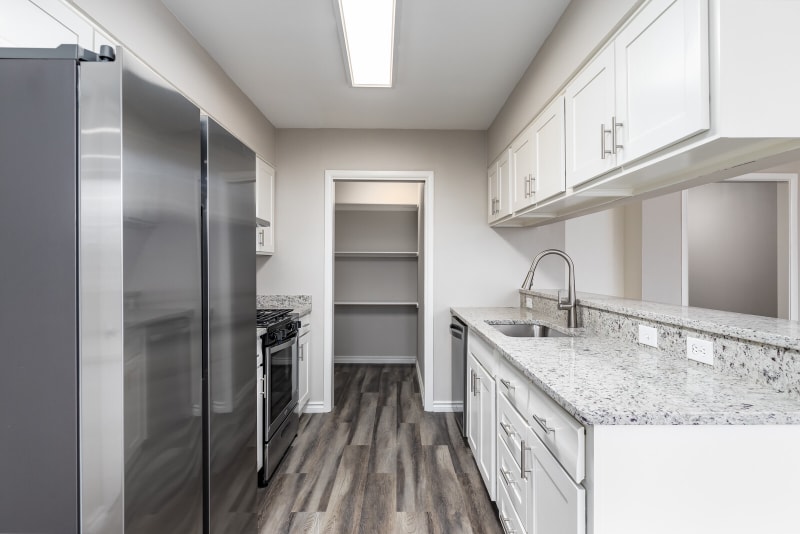 Building Photo - 7210 Grass Valley Dr