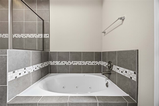 Building Photo - 6363 Fairdale Ln